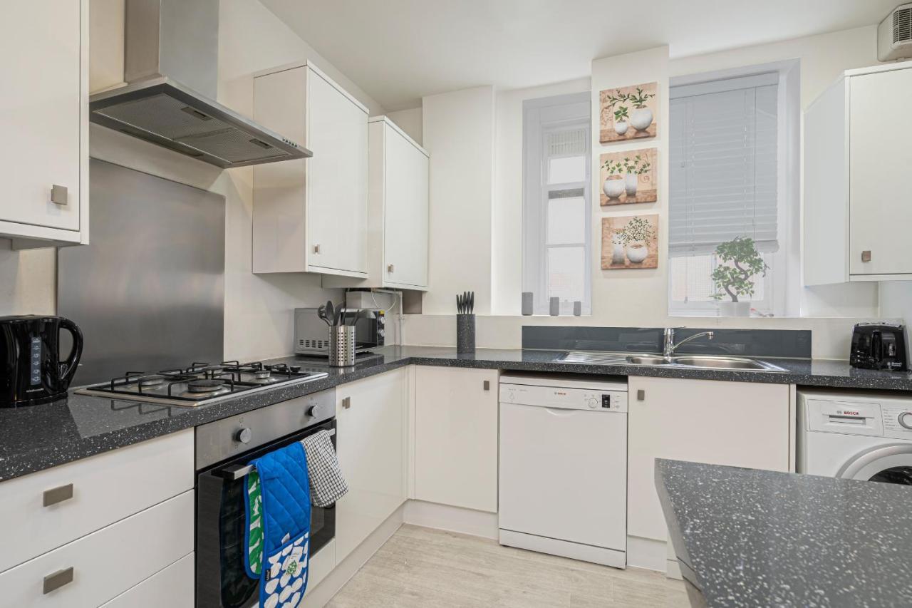 Beautiful 3 Bedroom Apartment Near Marble Arch And Oxford Street London Bagian luar foto