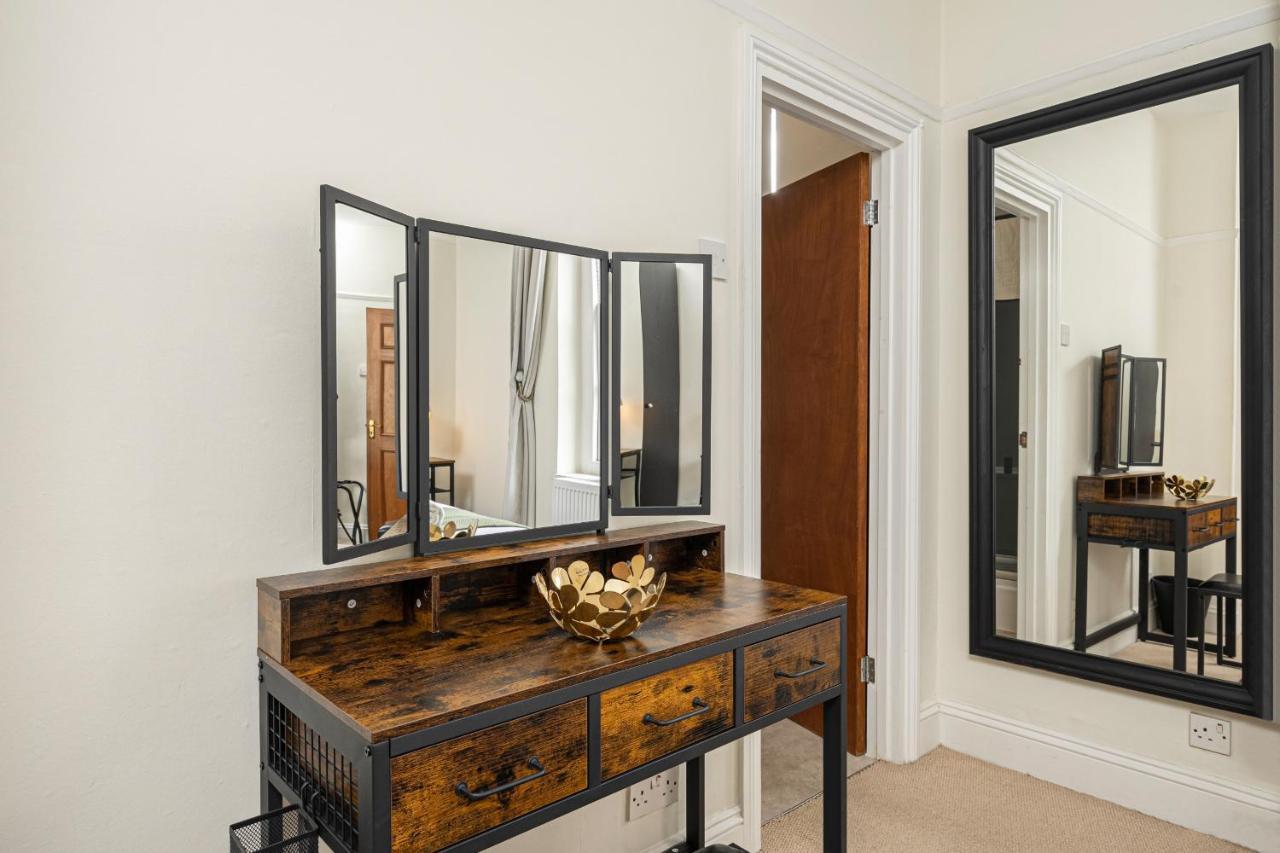 Beautiful 3 Bedroom Apartment Near Marble Arch And Oxford Street London Bagian luar foto